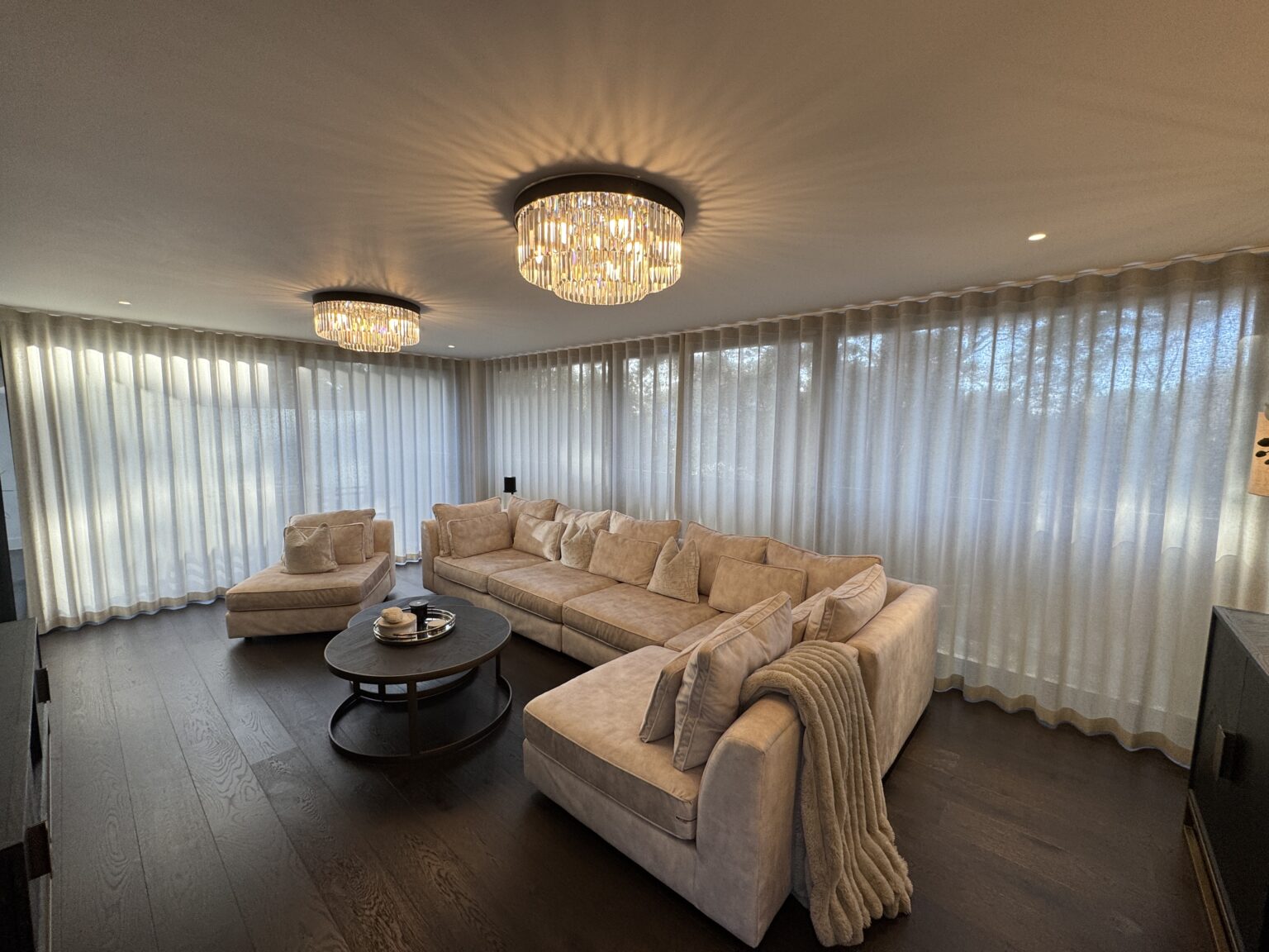 Canford Villa Luxury Holiday Let First floor living area 3