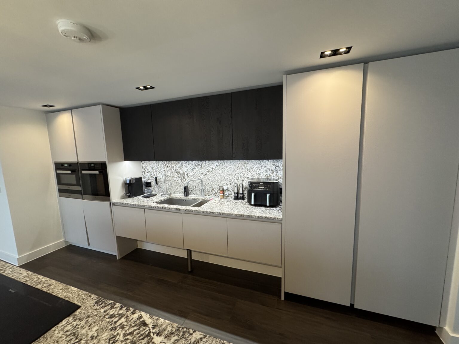 Canford Villa Luxury Holiday Let Kitchen 4
