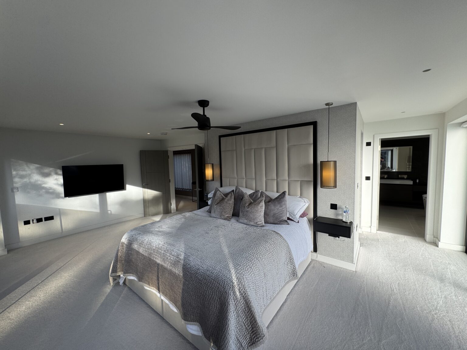 Canford Villa Luxury Holiday Let Master bed 4